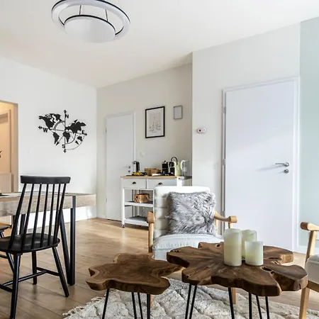 Buda Floor With Terrace & View